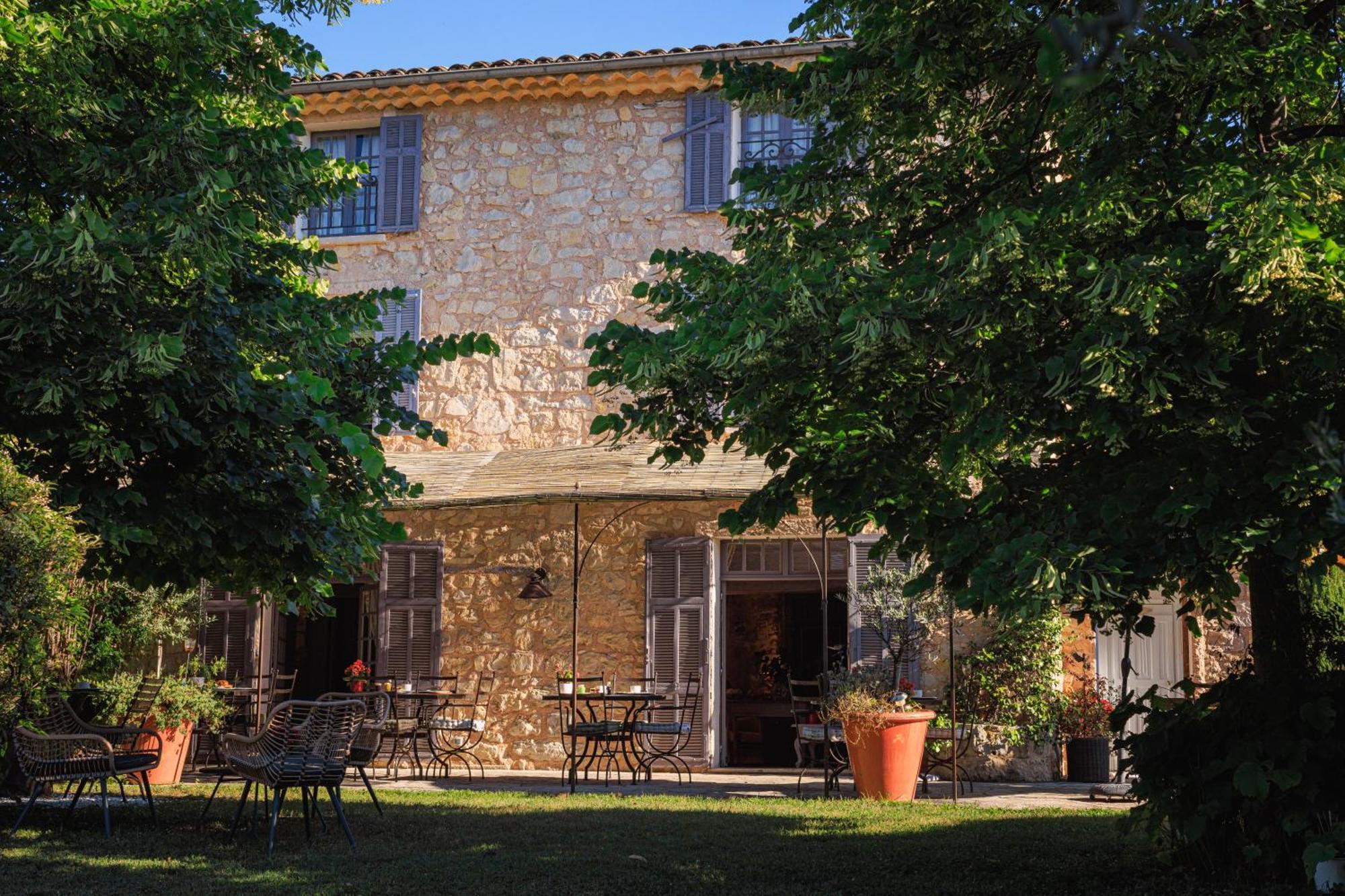 Hotel Du Clos Le Rouret Exteriér fotografie