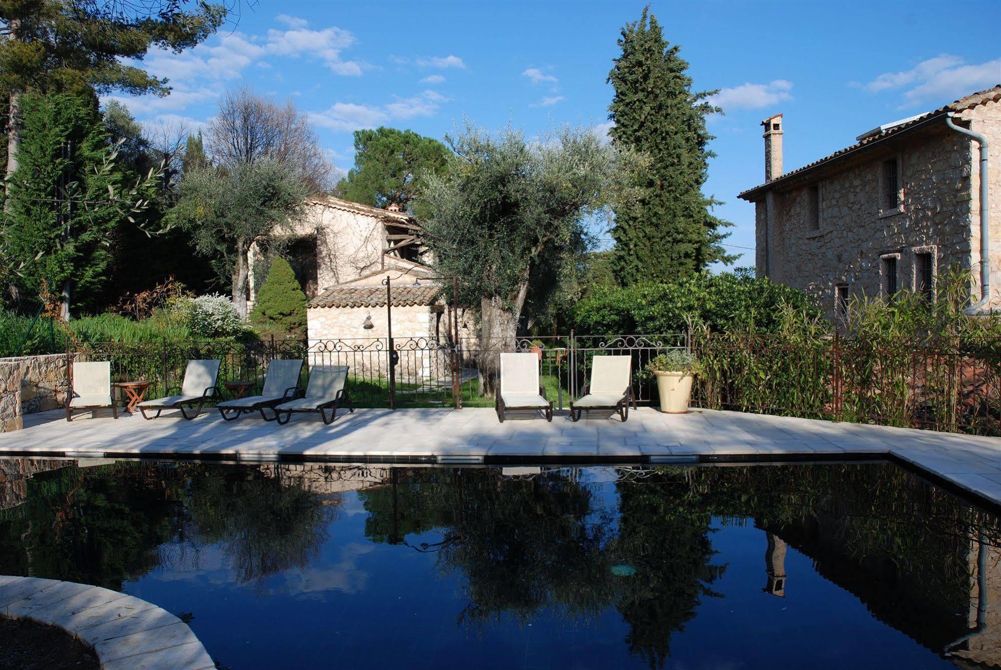 Hotel Du Clos Le Rouret Exteriér fotografie